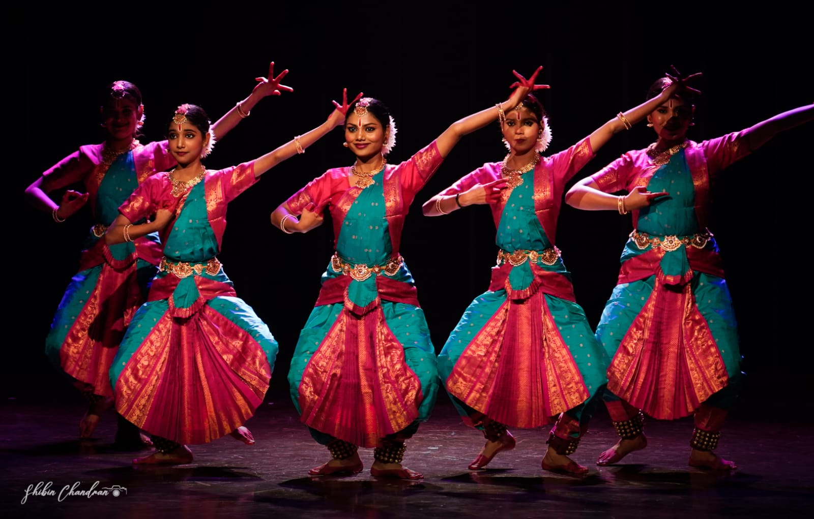 dance classes in gurugram | aravindam india gurukul